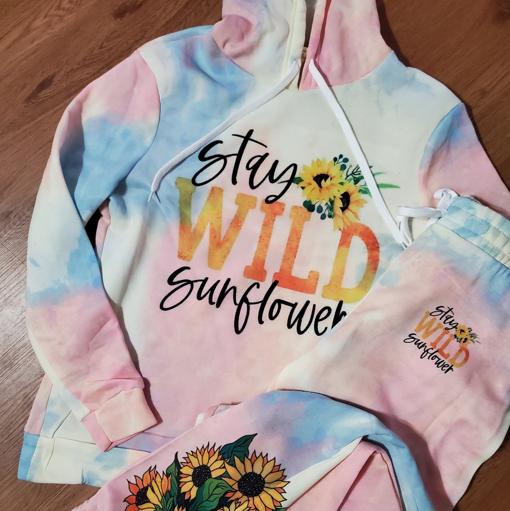 Stay wild sunflower jogger set